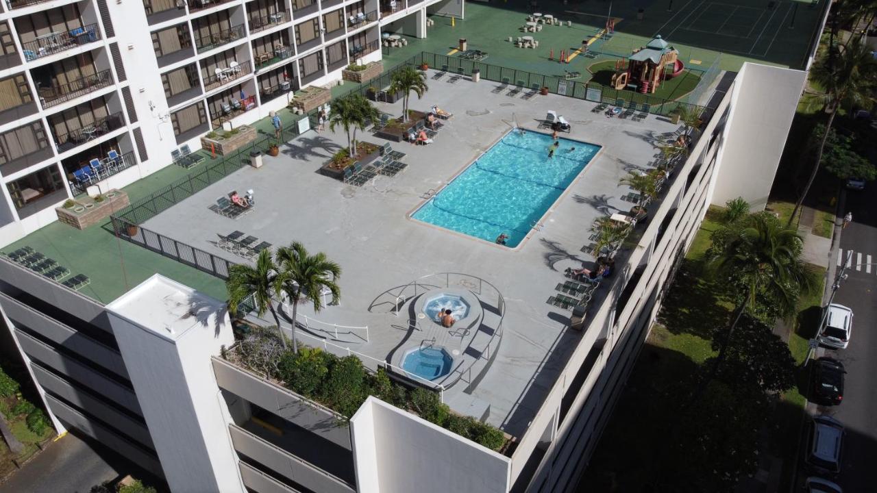 Cozy Waikiki Getaway, Stroll To Beach With Free Parking Honolulu Exteriör bild