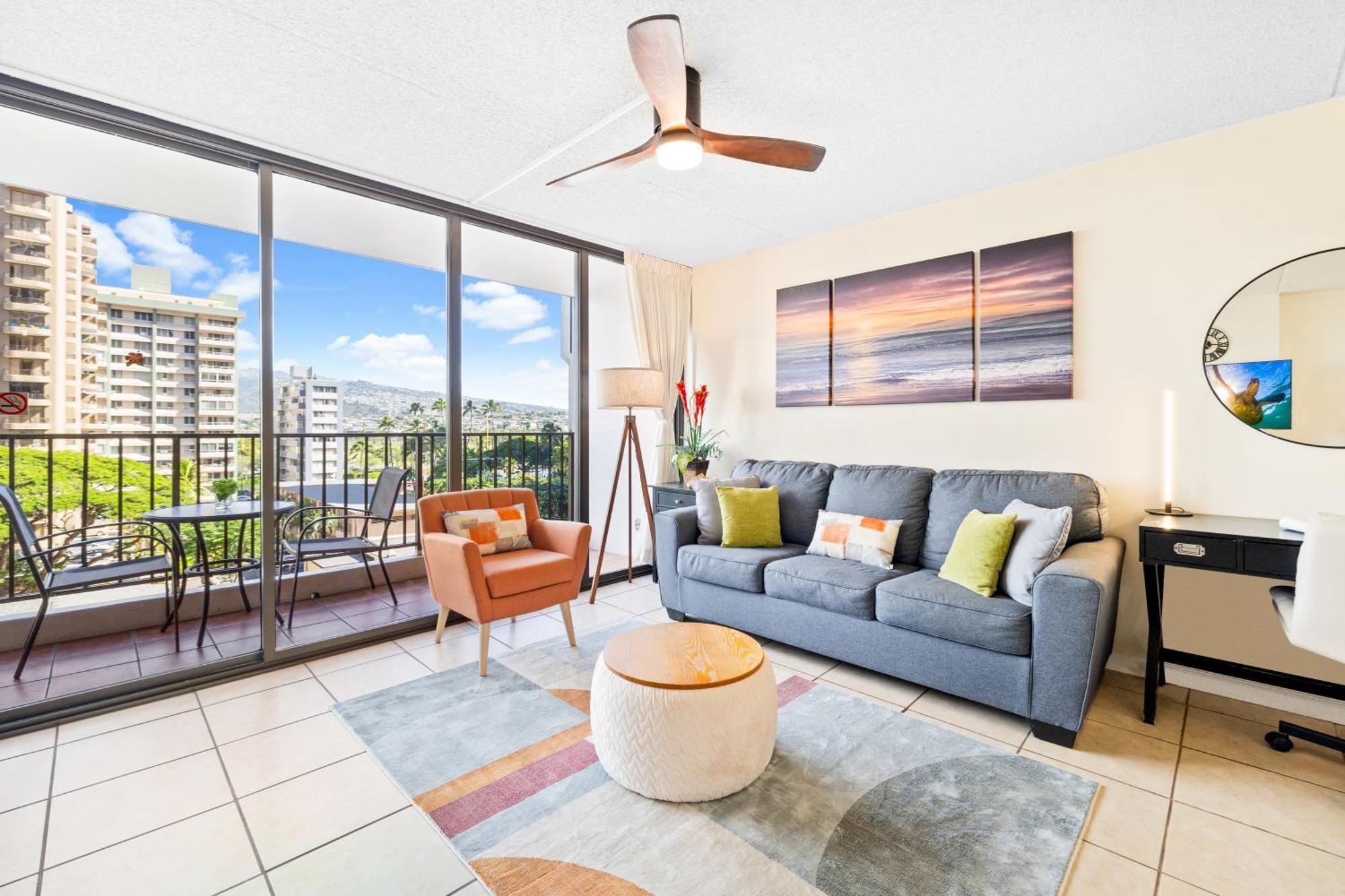 Cozy Waikiki Getaway, Stroll To Beach With Free Parking Honolulu Exteriör bild