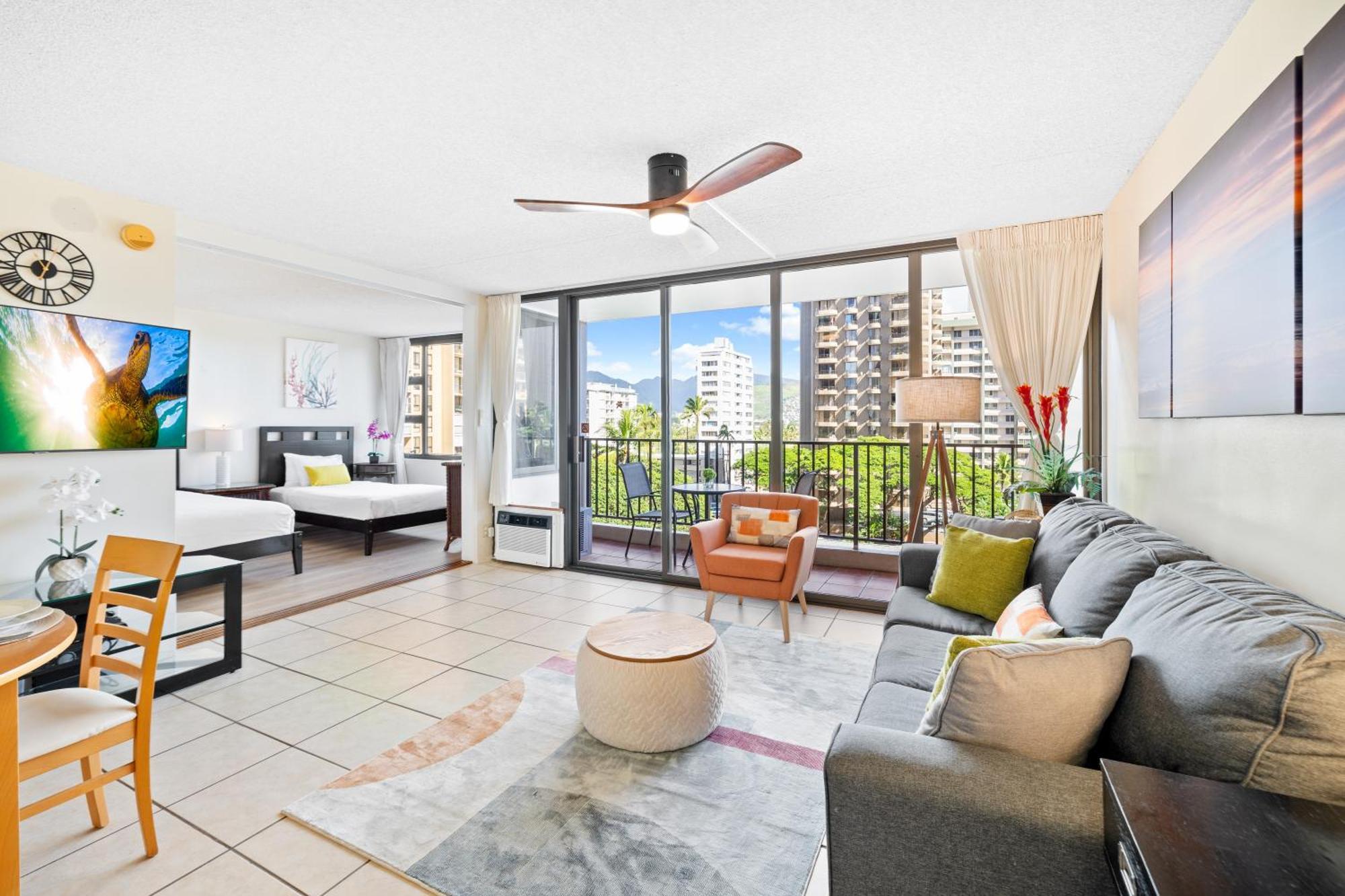 Cozy Waikiki Getaway, Stroll To Beach With Free Parking Honolulu Exteriör bild
