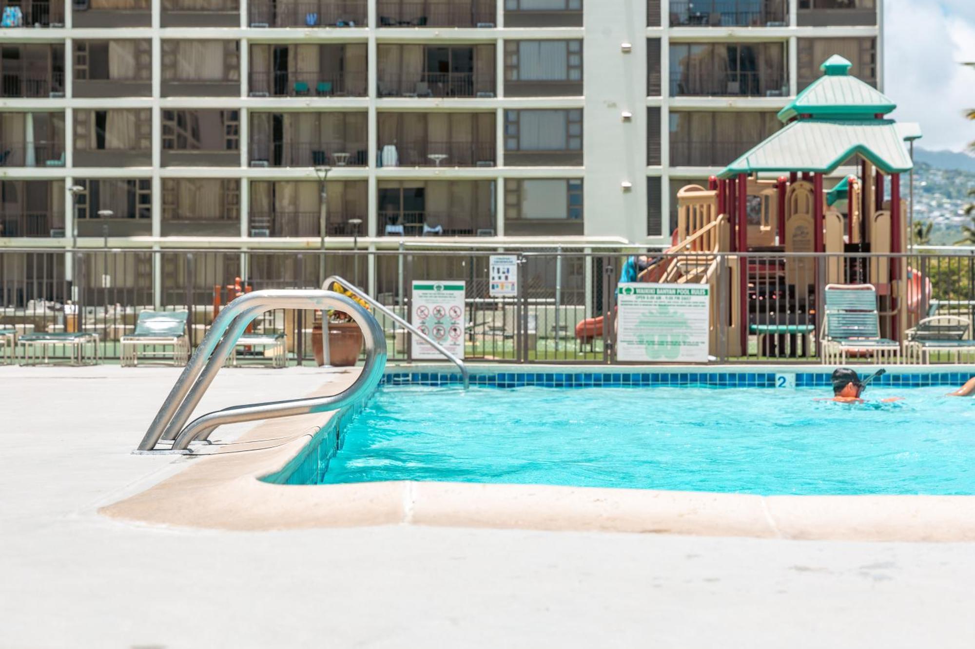 Cozy Waikiki Getaway, Stroll To Beach With Free Parking Honolulu Exteriör bild