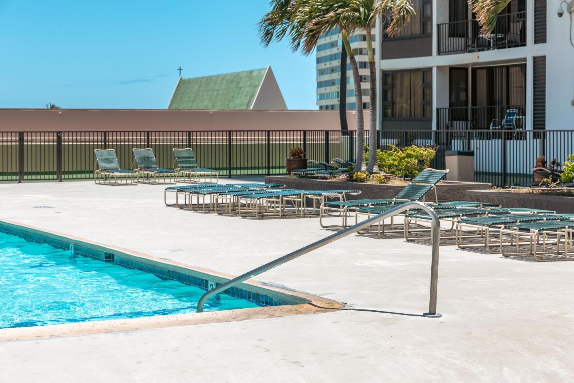 Cozy Waikiki Getaway, Stroll To Beach With Free Parking Honolulu Exteriör bild