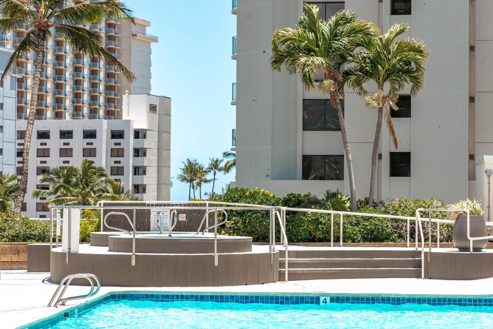 Cozy Waikiki Getaway, Stroll To Beach With Free Parking Honolulu Exteriör bild