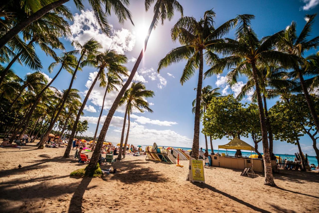 Cozy Waikiki Getaway, Stroll To Beach With Free Parking Honolulu Exteriör bild